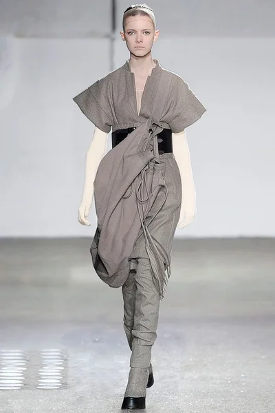 Look 31